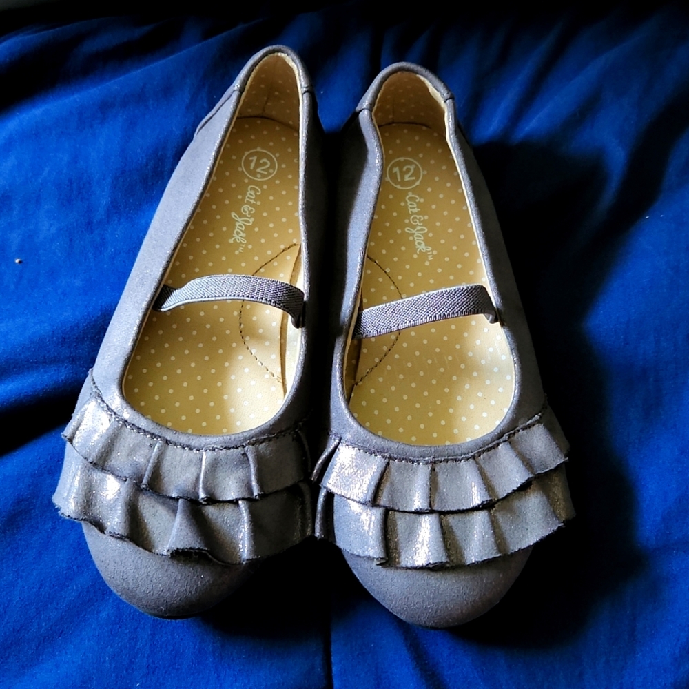 Cat and Jack size 12 girls shoes